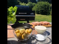 Stegt Flaesk Med Den Nemme Persillesovs Opskrift Gasgrill 1 3733